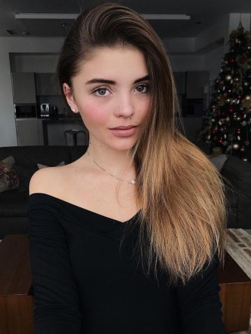 Николь